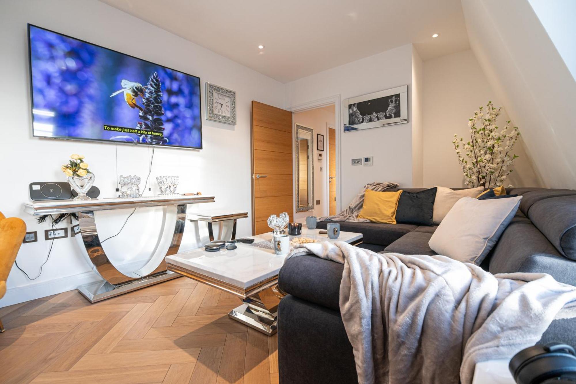 Stunning 1-Bedroom Penthouse In Marble Arch 72 London Luaran gambar