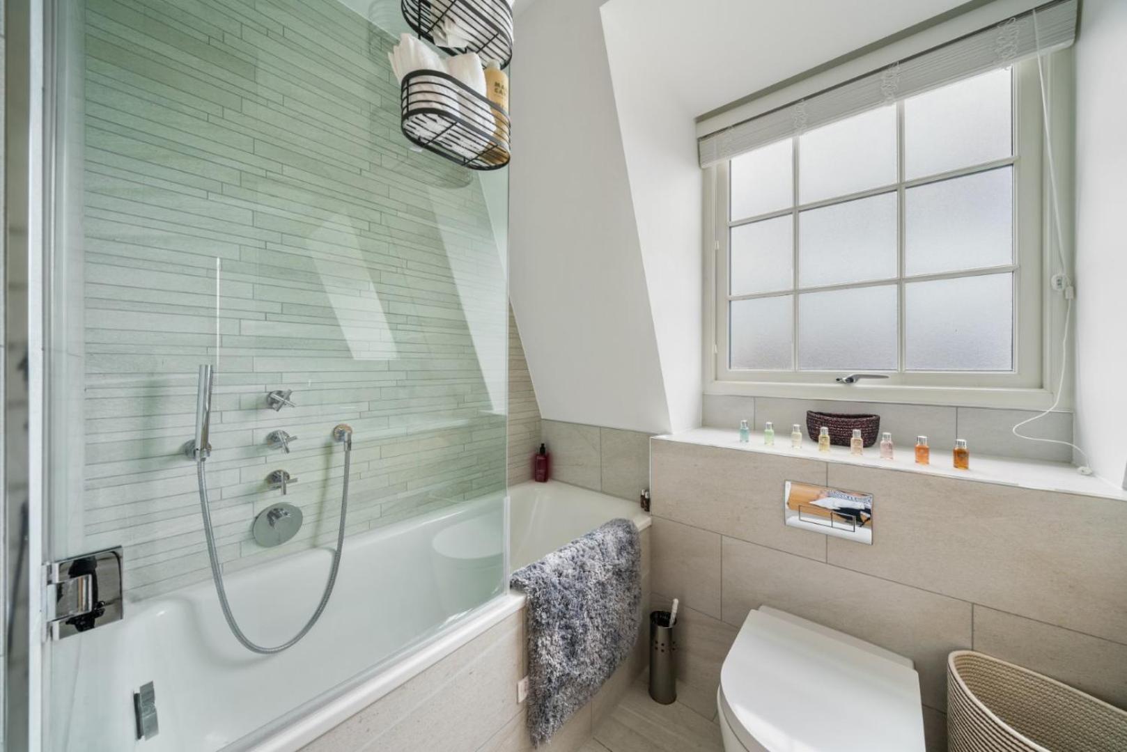 Stunning 1-Bedroom Penthouse In Marble Arch 72 London Luaran gambar